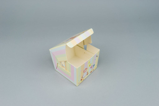 Baby Toy Print Muffin/Gift Box 80 x 80 x 60 mm