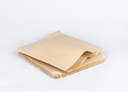 https://thebagnboxman-static.myshopblocks.com/images/import/brown-paper-bags-304x304mm-37gsm-BB12_2.jpg