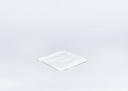 https://thebagnboxman-static.myshopblocks.com/images/import/white-paper-bags+210x215mm-33gsm-WB07.jpg