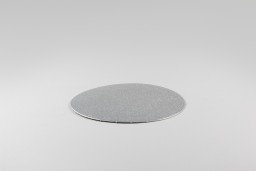 https://thebagnboxman-static.myshopblocks.com/images/import/round-silver-cake-card-177mm-CAR7-2.jpg