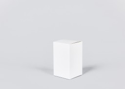 https://thebagnboxman-static.myshopblocks.com/images/import/white-flat-folding-gift-carton-76x76x127mm-MUC533.jpg