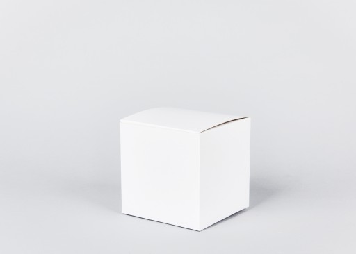 https://thebagnboxman-static.myshopblocks.com/images/import/white-flat-folding-carton-125x125x125mm-MUC555.jpg