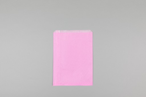https://thebagnboxman-static.myshopblocks.com/images/import/pink-paper-bag-178x229mm-PCB07PINK.jpg